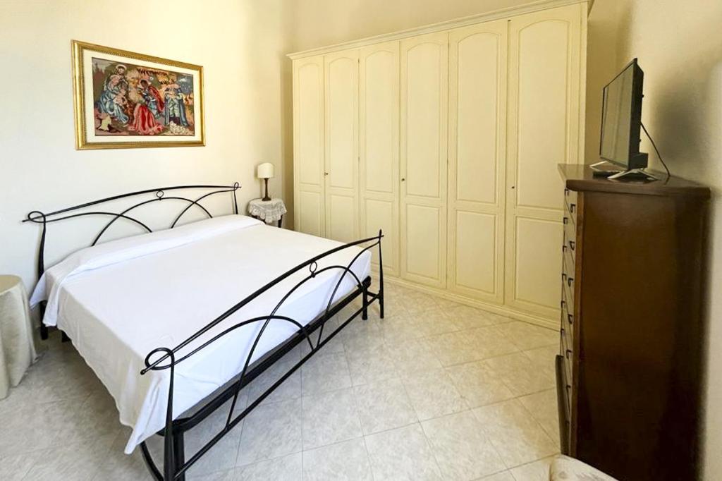 Via Paisiello Apartment Lecce Bagian luar foto