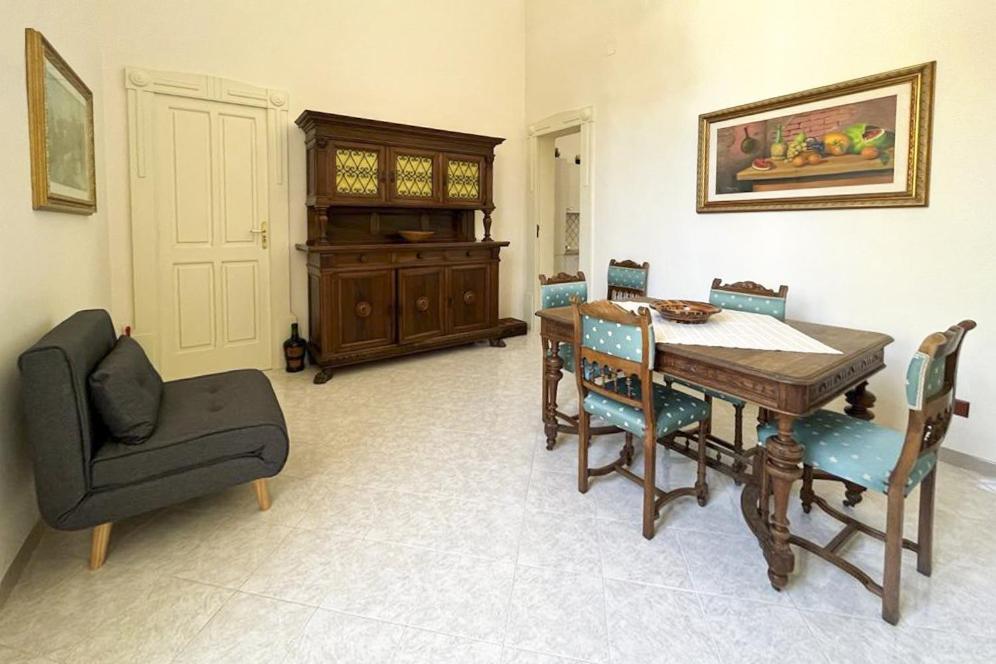 Via Paisiello Apartment Lecce Bagian luar foto